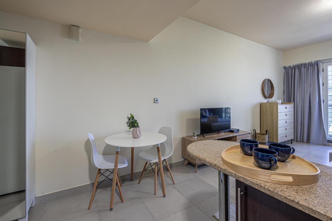 Apartemen Higuests - Modern With Incredible Skyline View Dubai
