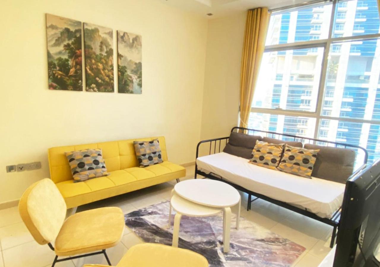 Apartamento Rh- Skyview Tower, Marina, 1br With Burj-al-arab, Sea Views Dubái