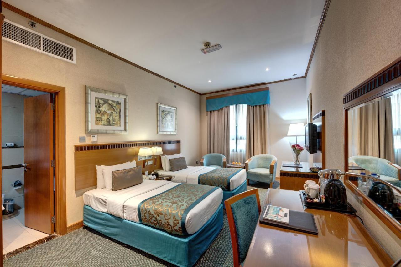 Hotel Al- Barsha 4*