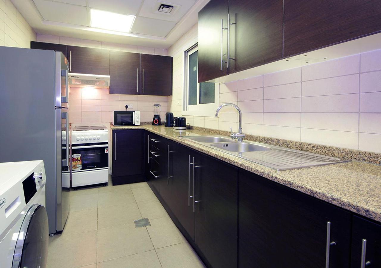 Rh- Cozy Studio, Al Waleed , Cluster R, Jlt Appartement Dubaï