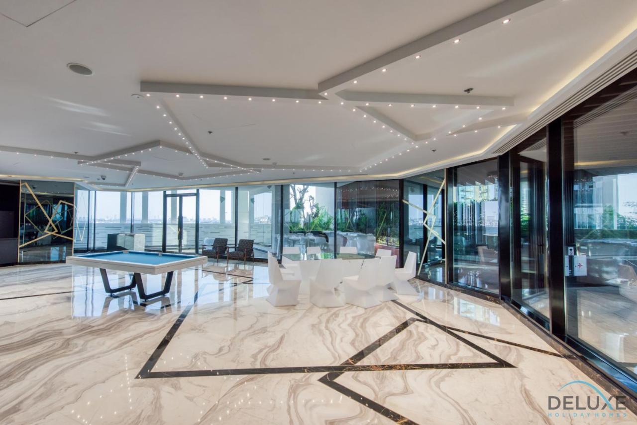 Special Offer Classy With Canal & Views By Deluxe Homes * Dubai