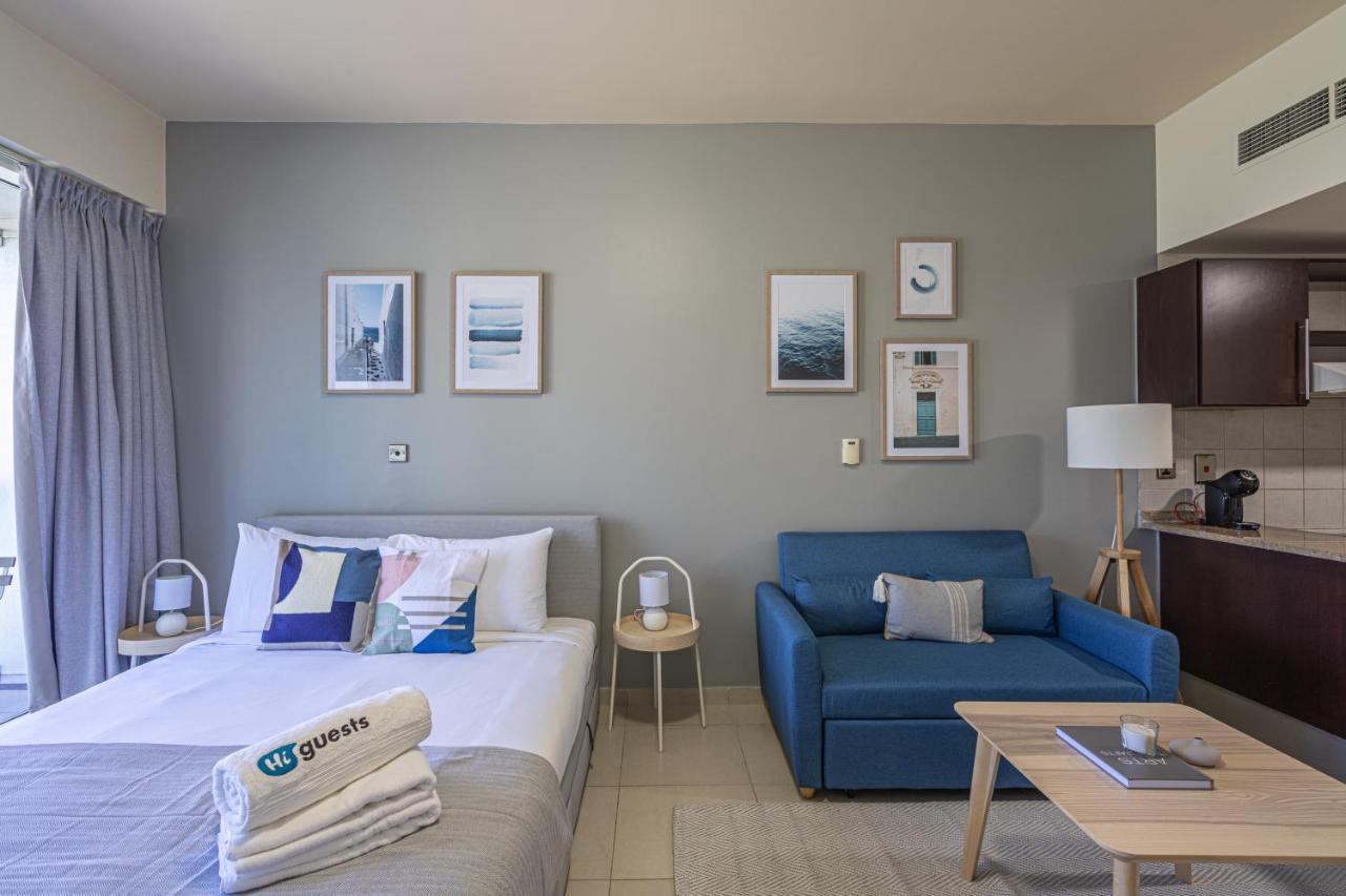 Higuests - Modern With Incredible Skyline View Apartemen *