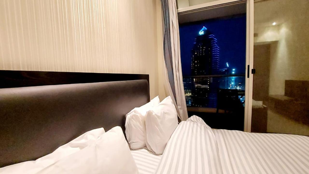 Marina Beach View 3 Bedroom Apartment Sky Nest Home Sky View Tower Guest house Dubai