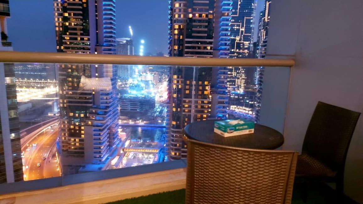 Marina Beach View 3 Bedroom Apartment Sky Nest Home Sky View Tower Dubai