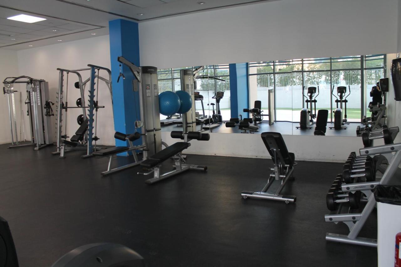 Newly Furnished One Bedroom Next To Metro & In Marina Lägenhet Dubai