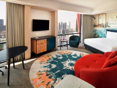 Hotel Indigo Downtown By Ihg 5*