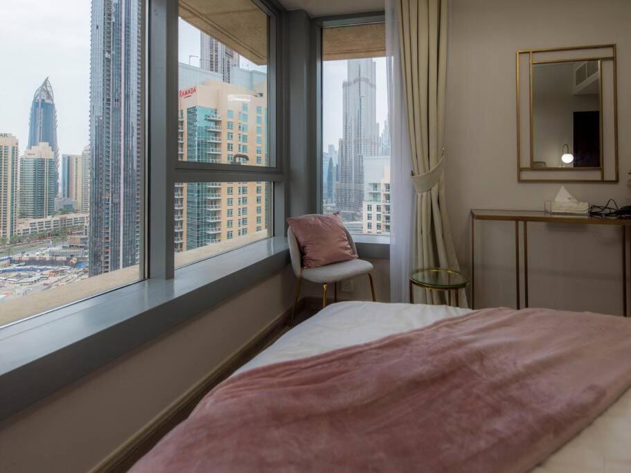 First Class 2br With Full Burj Khalifa And Fountain View Apartment Dubai
