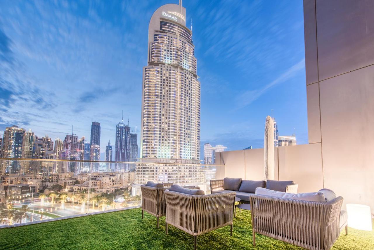 Luxurious 3 Bedroom In Boulevard Point, Connected To Mall