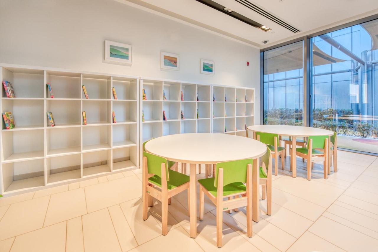 Appartement Luxurious 3 Bedroom In Boulevard Point, Connected To Mall Dubaï