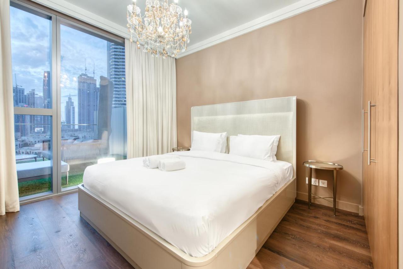 Appartement Luxurious 3 Bedroom In Boulevard Point, Connected To Mall *