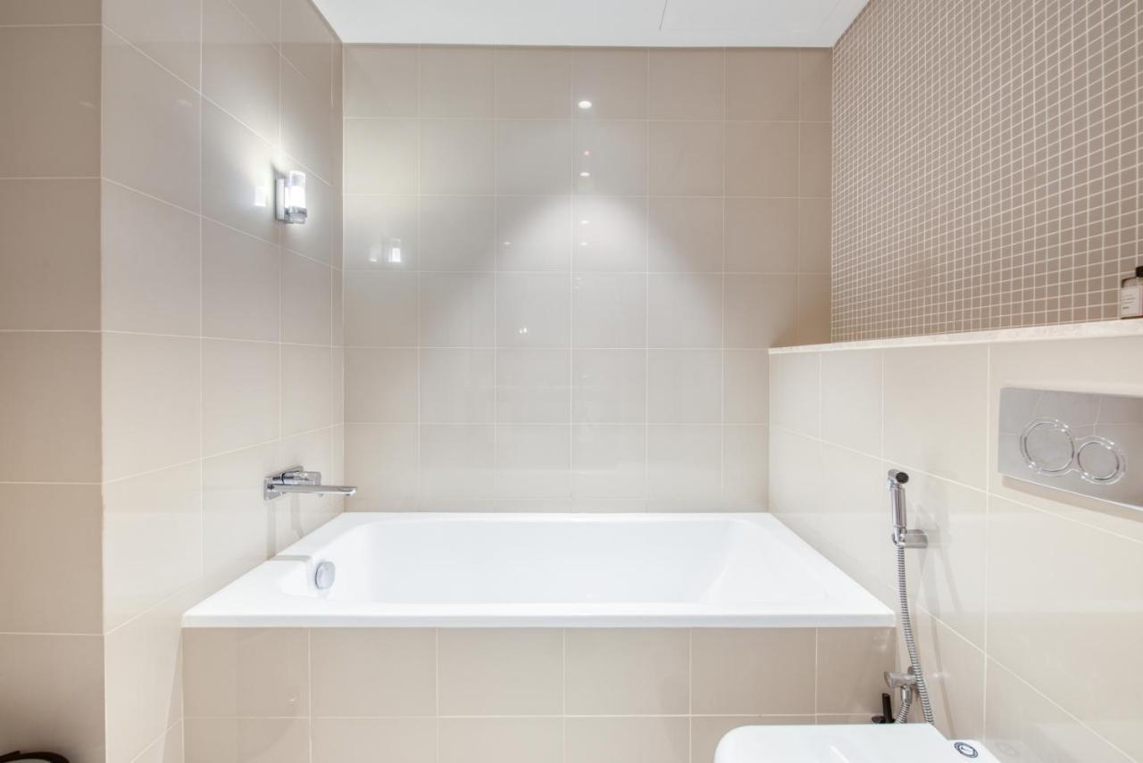 Appartement Luxurious 3 Bedroom In Boulevard Point, Connected To Mall