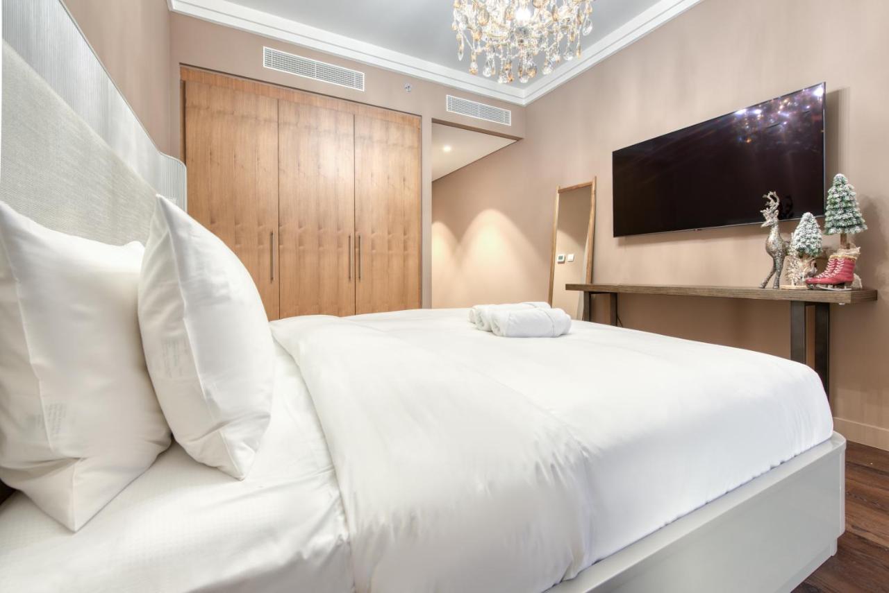 Appartement Luxurious 3 Bedroom In Boulevard Point, Connected To Mall