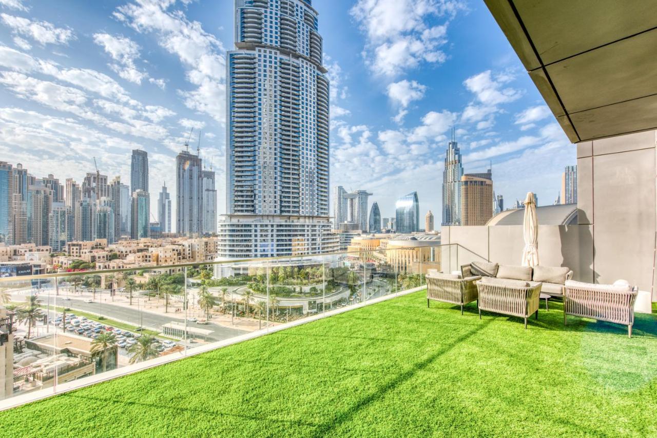 Appartement Luxurious 3 Bedroom In Boulevard Point, Connected To Mall *