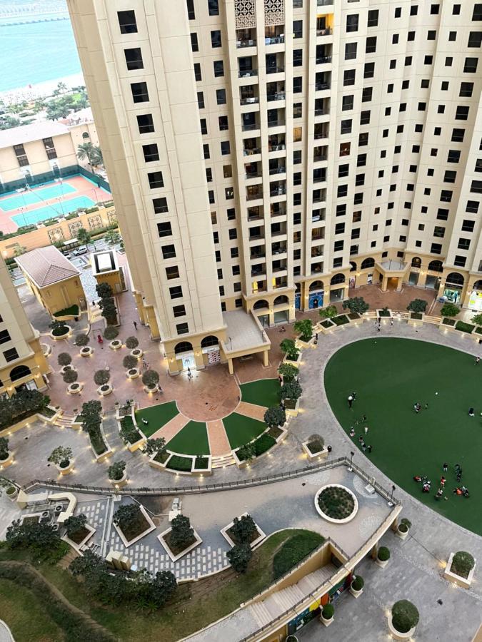 Usmans 1 Bedroom Bahar Jbr Huge 120 Sqm 2 Balconies Apartment Dubai