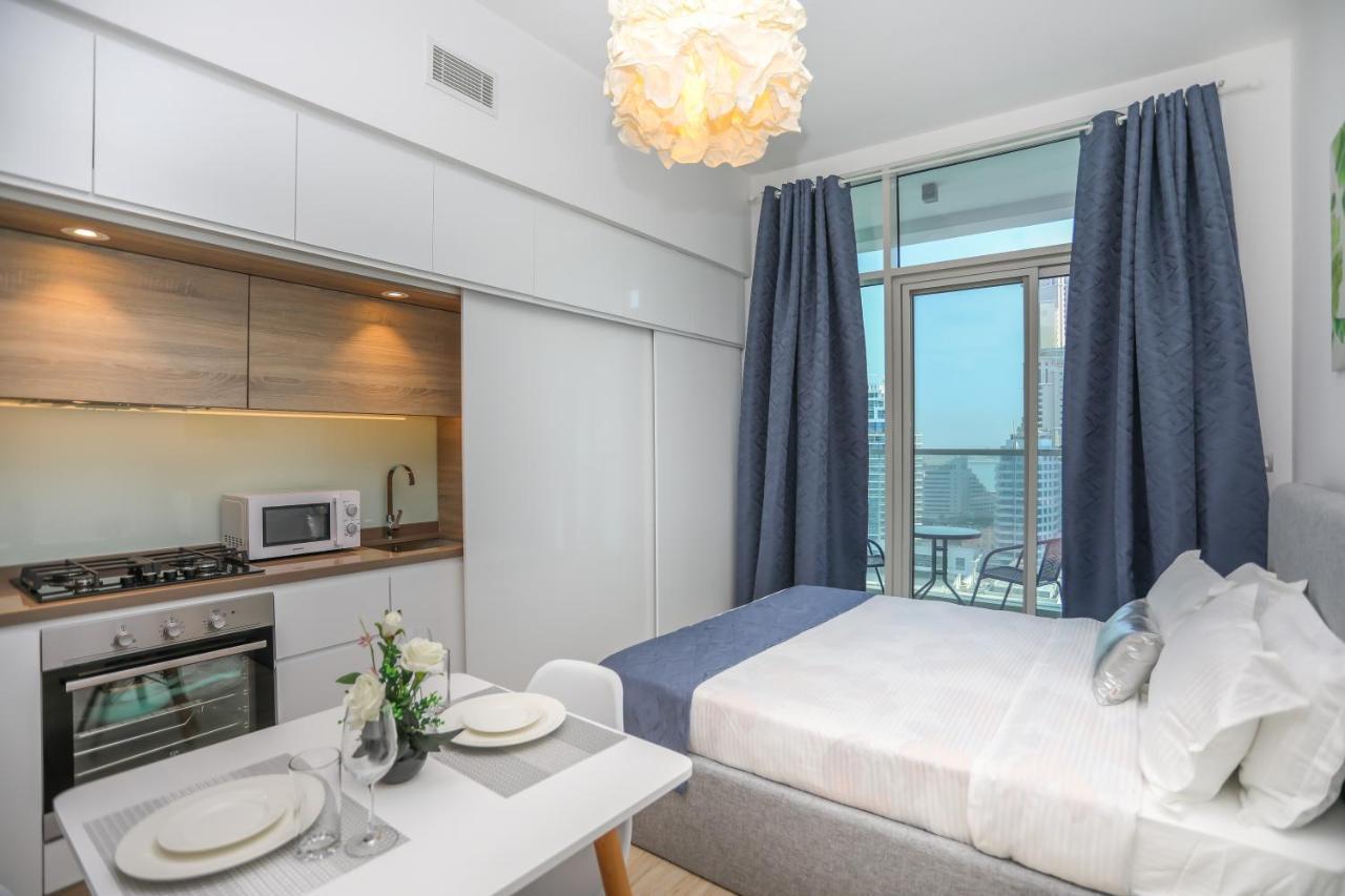 Luxury - Marina Apartemen
