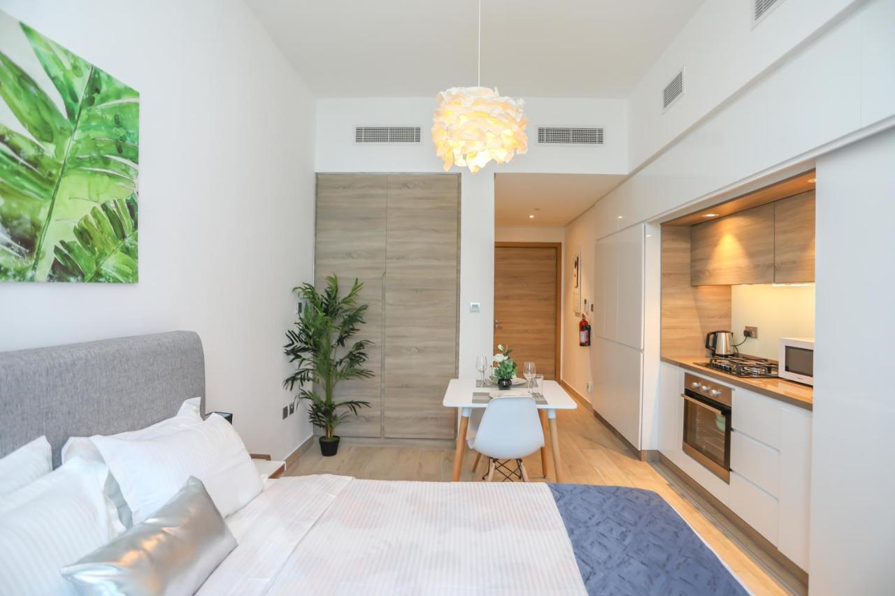 Luxury - Marina Apartemen Dubai