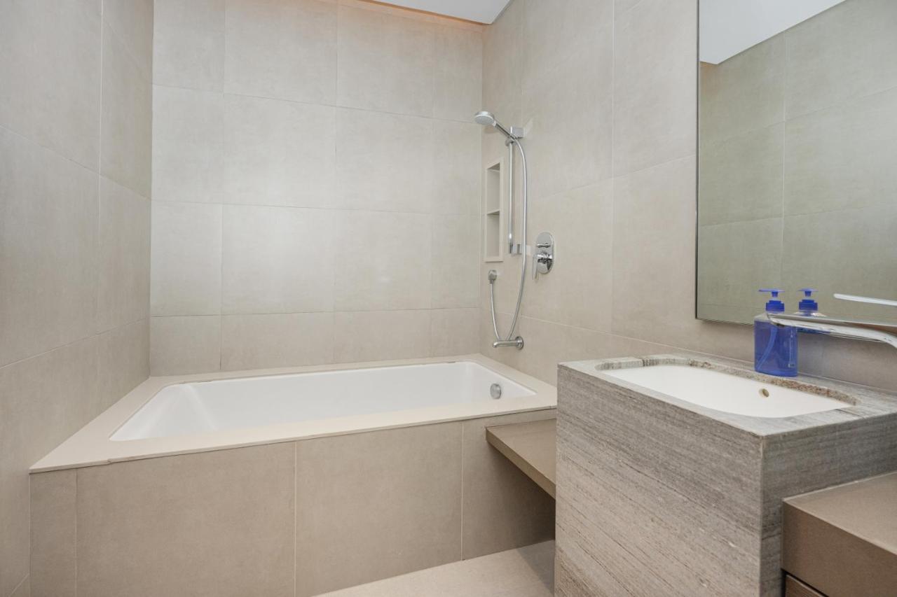 Stunning 2bhk Address Beach Lejlighed *