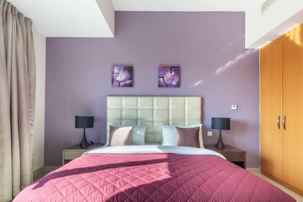 Frank Porter - Suburbia Appartement Dubaï