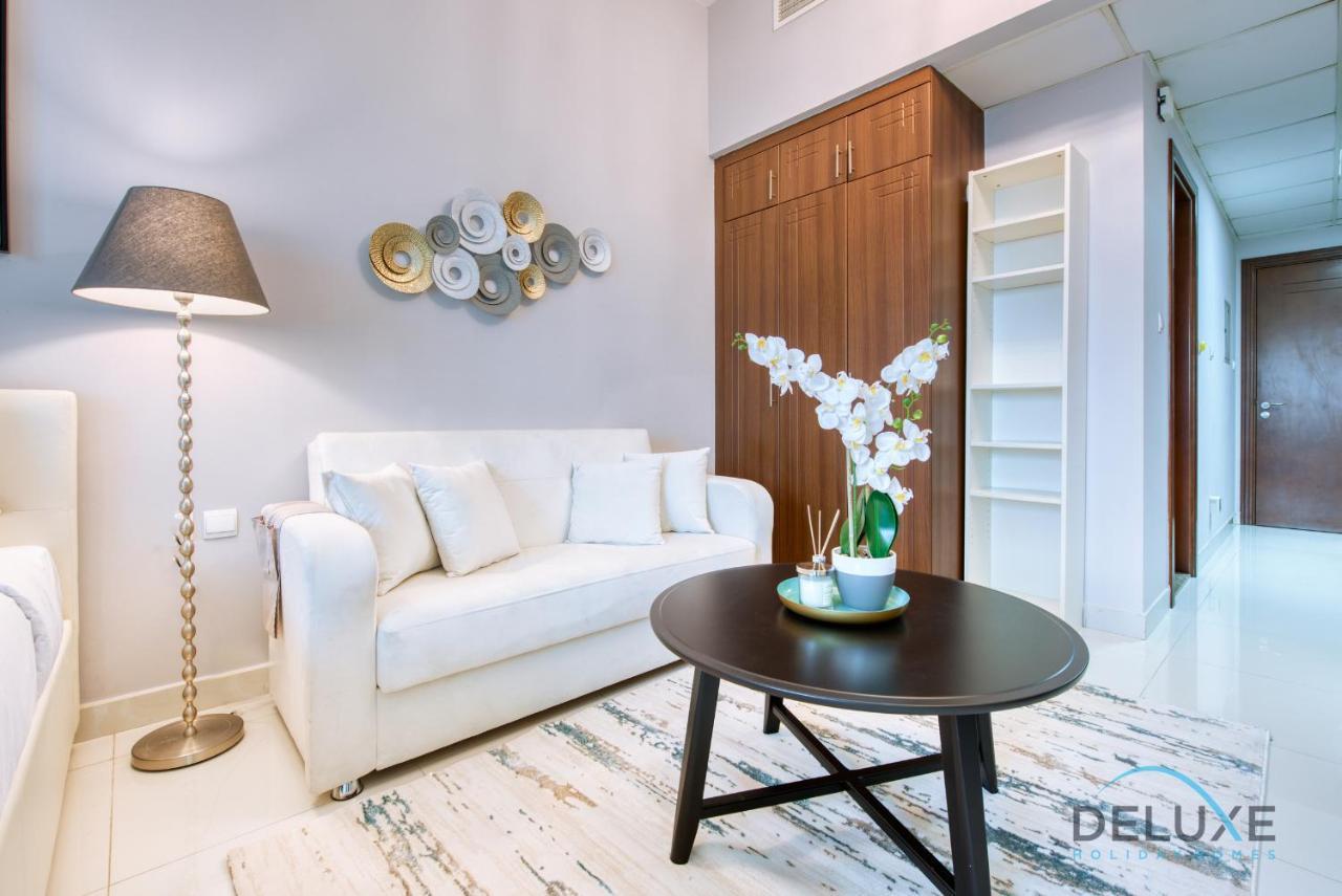 Serene In Elite Residences 4 Sports By Deluxe Homes Appartement