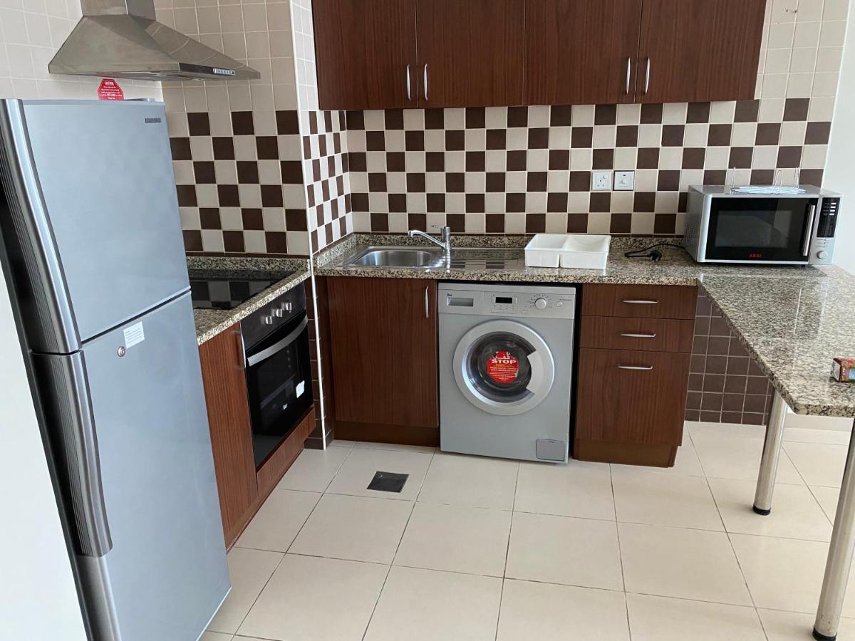 Appartement One Masterbedroom Attached Washroom-bathtub With Kitchen In Two Bedroom Apartments,cityhouse,al Barsha 1 Dubai