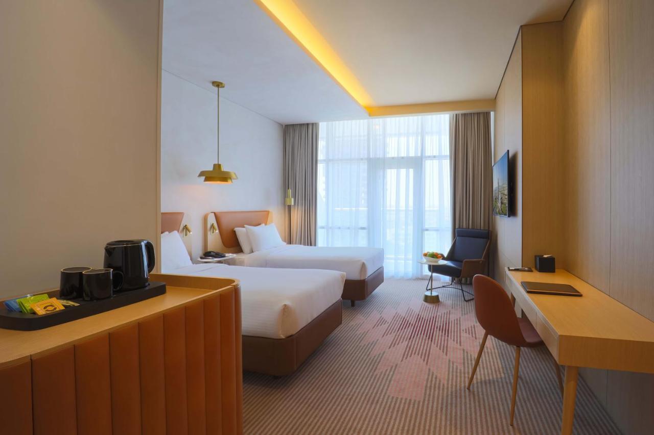 Hotel Novotel Jumeirah Village Triangle Dubái
