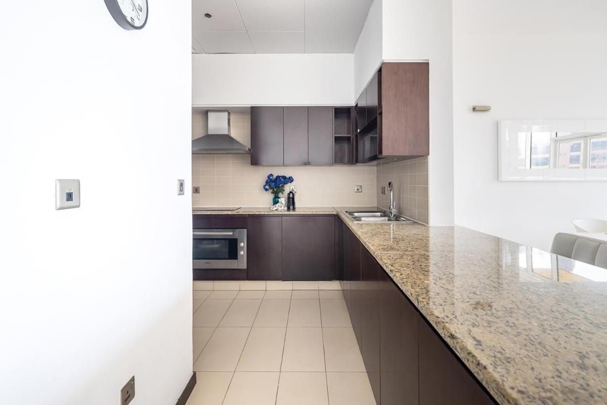 Apartment Frank Porter - Tiara Palm Dubai