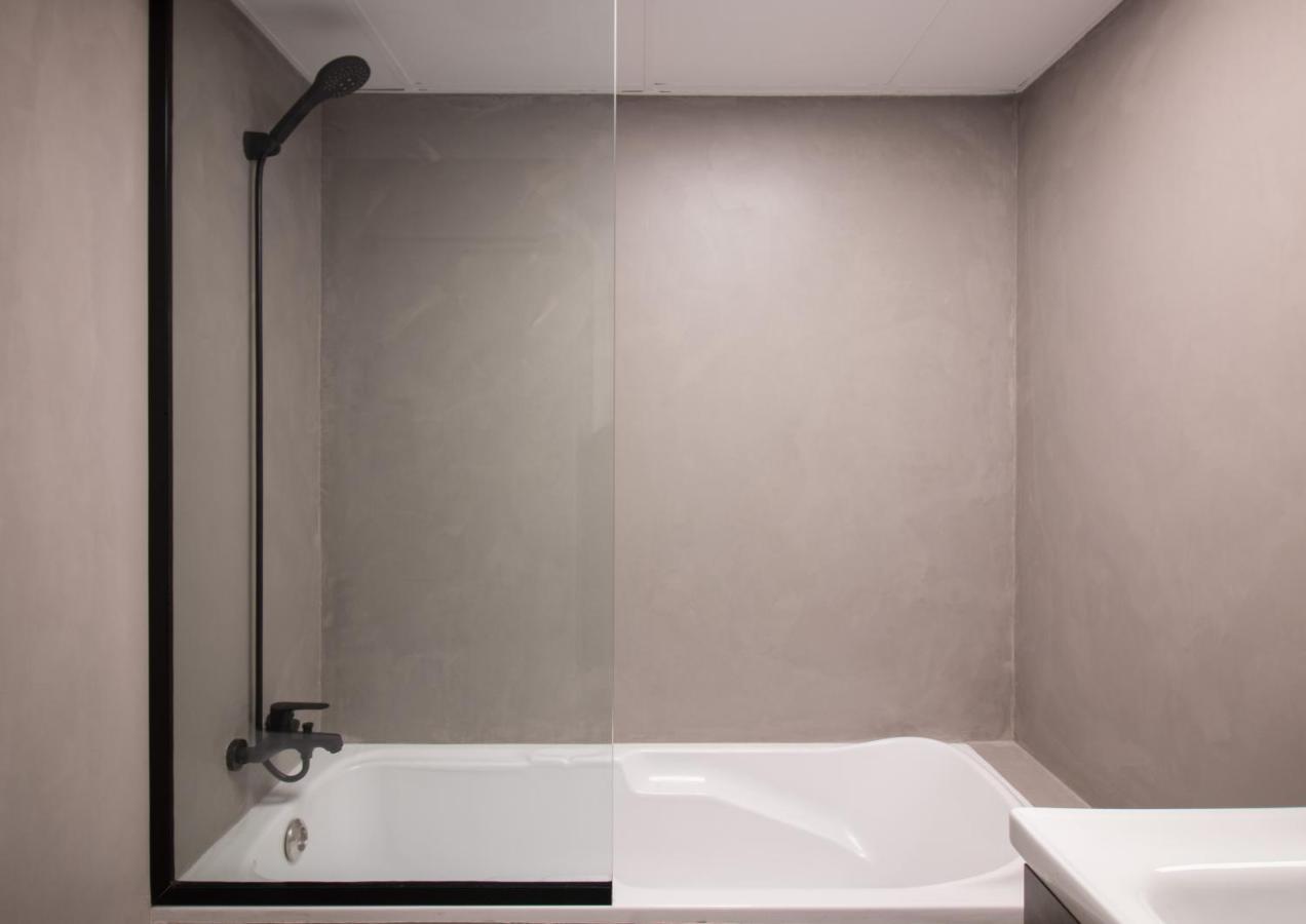 Walking Distance To Metro! Full Canal View Dubái
