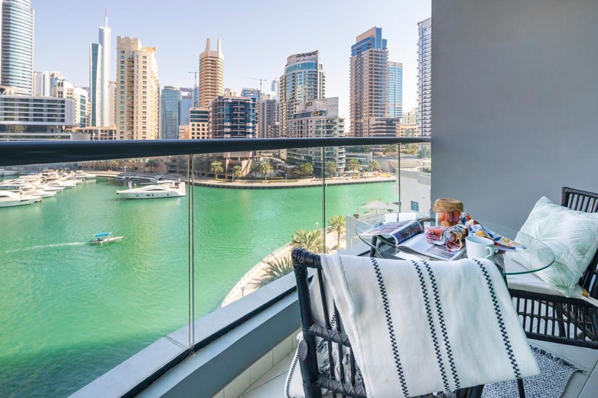 Frank Porter - The Point Tower * Dubai