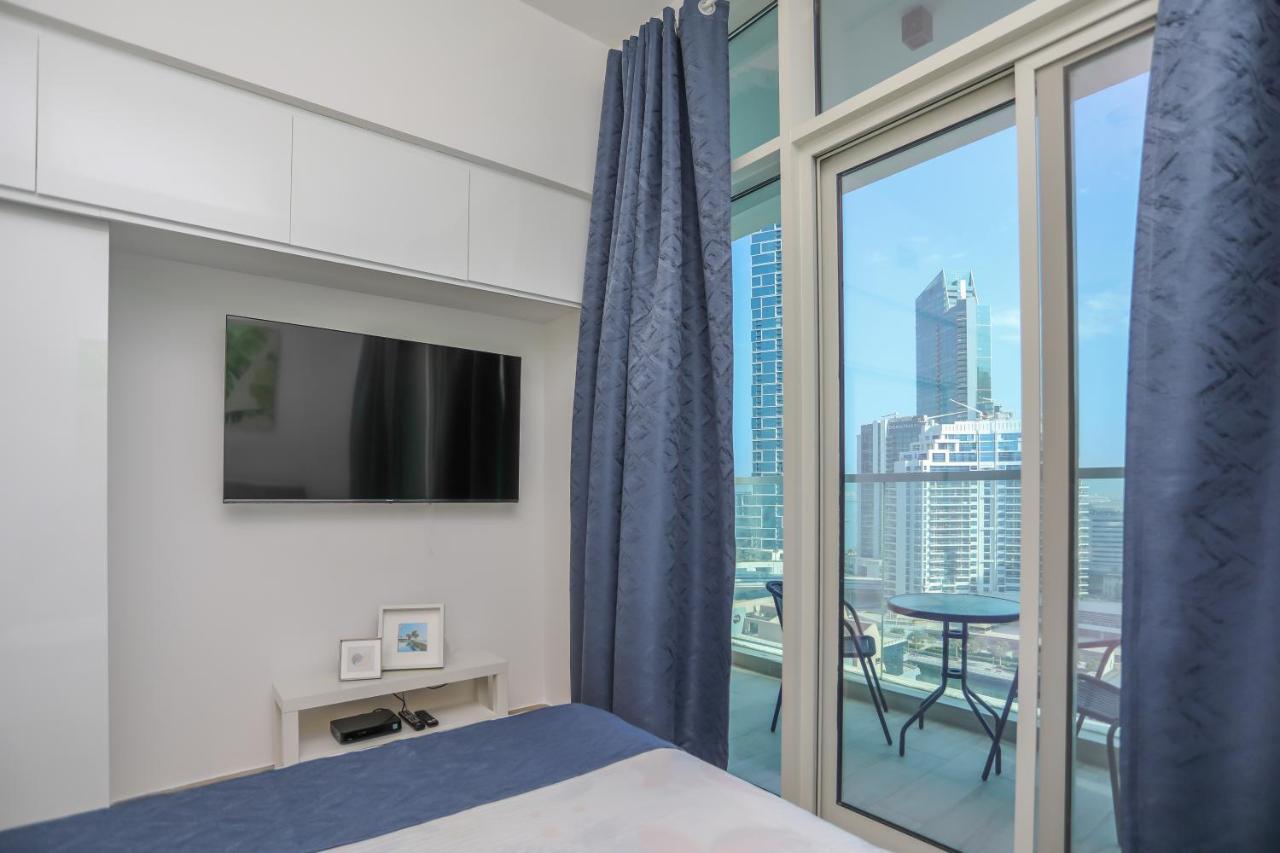 Luxury - Marina Apartemen *