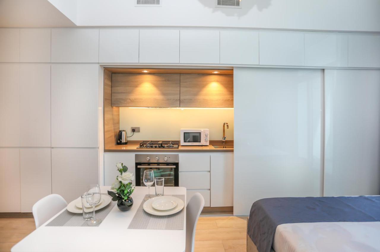 Apartemen Luxury - Marina *
