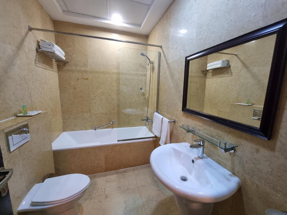 Vista Hotel Dubai