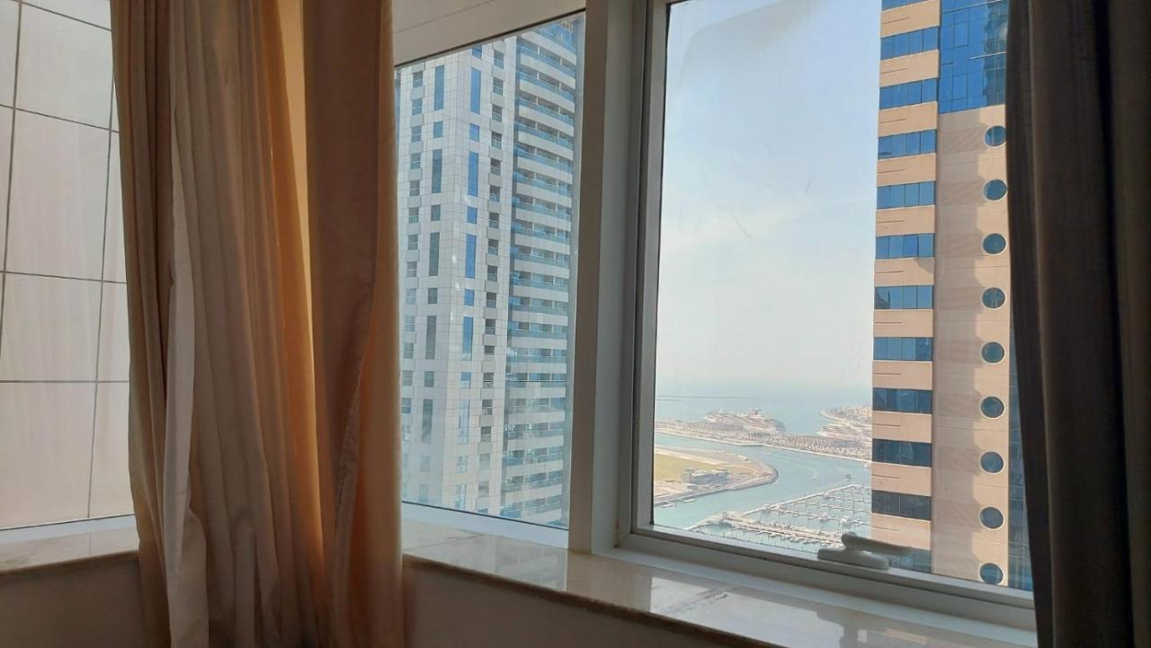 Casa de hóspedes Private In 3 Bedroom Skynest Homes Marina Pinnacle Dubai