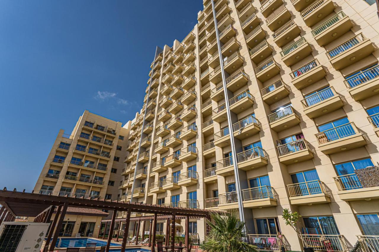 Higuests - Luxurious 1br With Balcony In Jvc Appartement