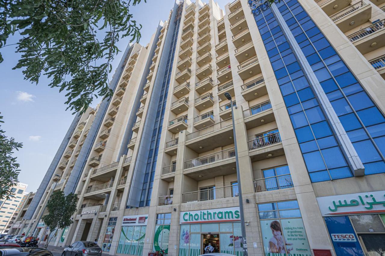 Appartement Higuests - Luxurious 1br With Balcony In Jvc *