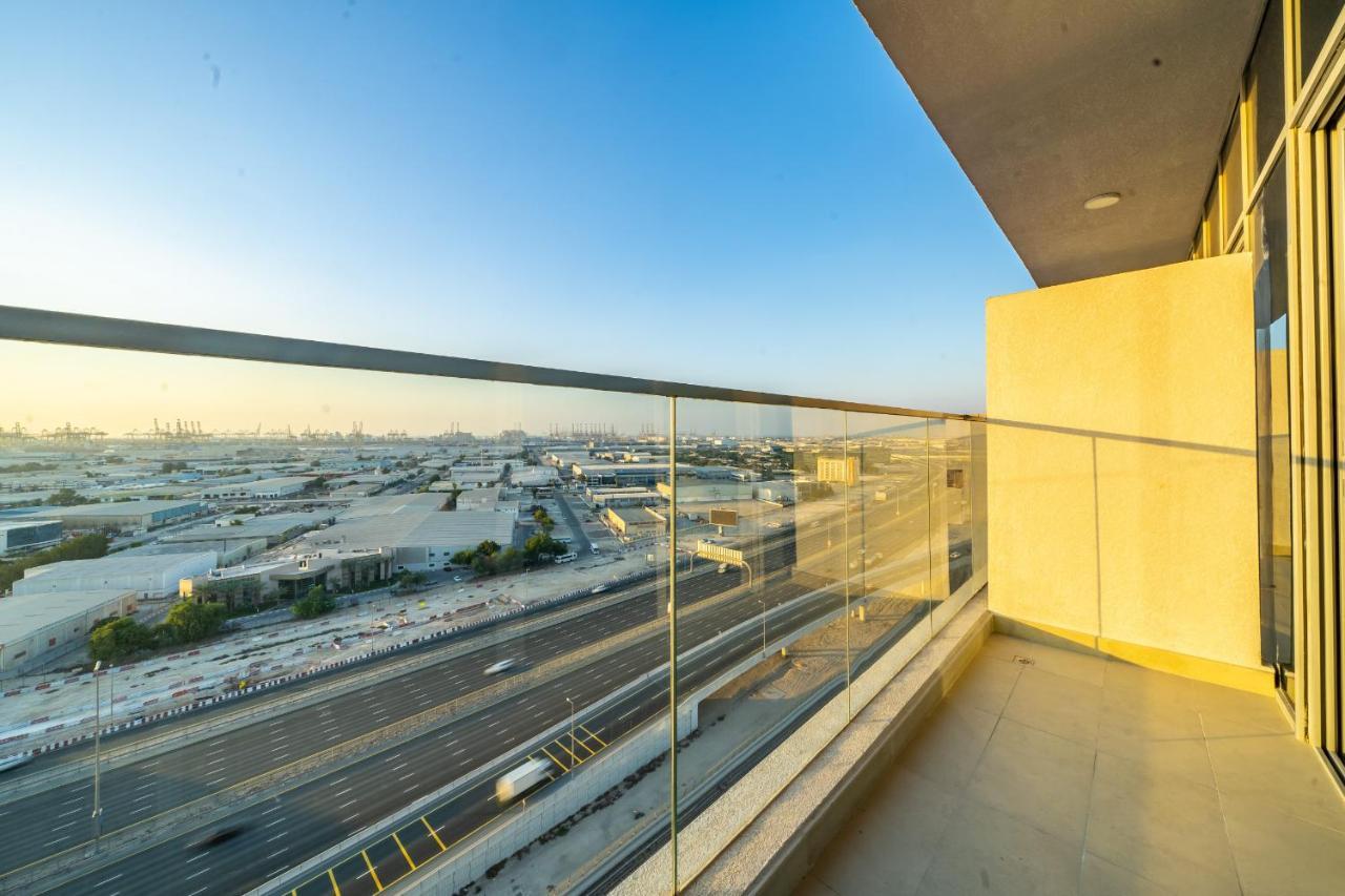Azizi Aura, Jebel Ali- Near Metro Station *