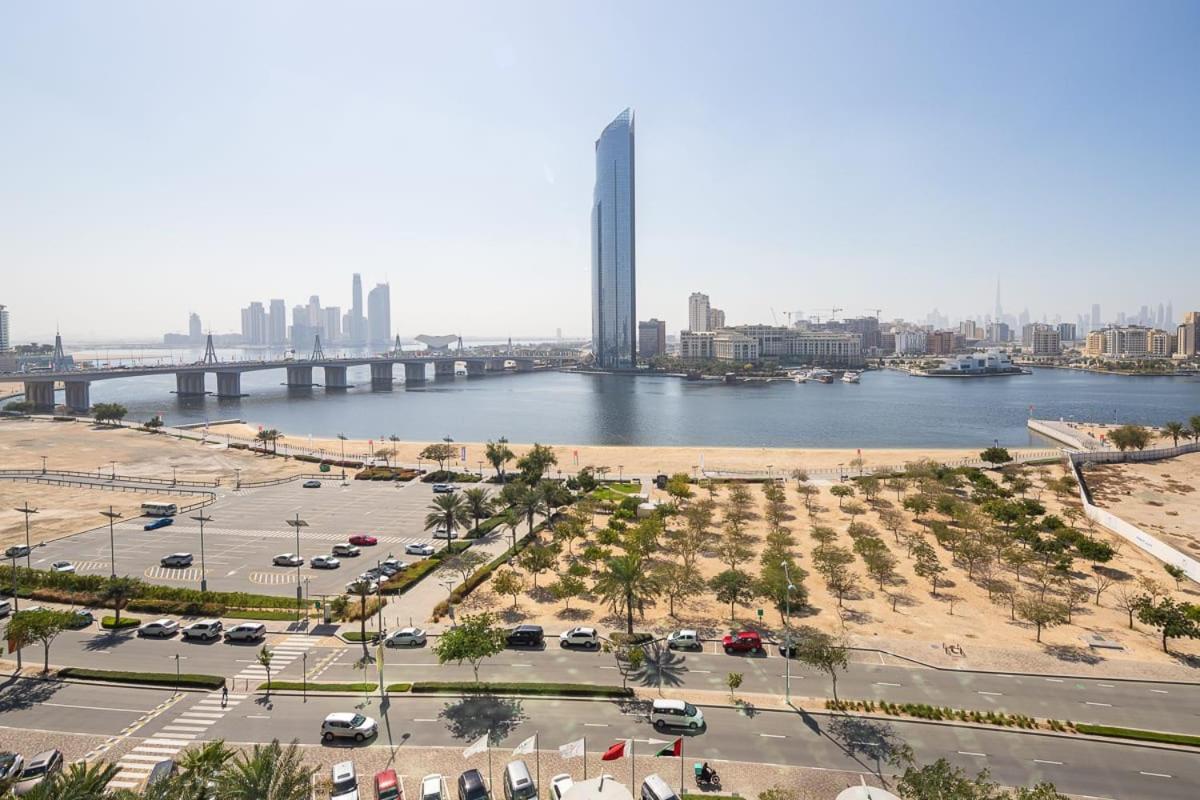 Frank Porter - Marsa Plaza Lejlighed Dubai