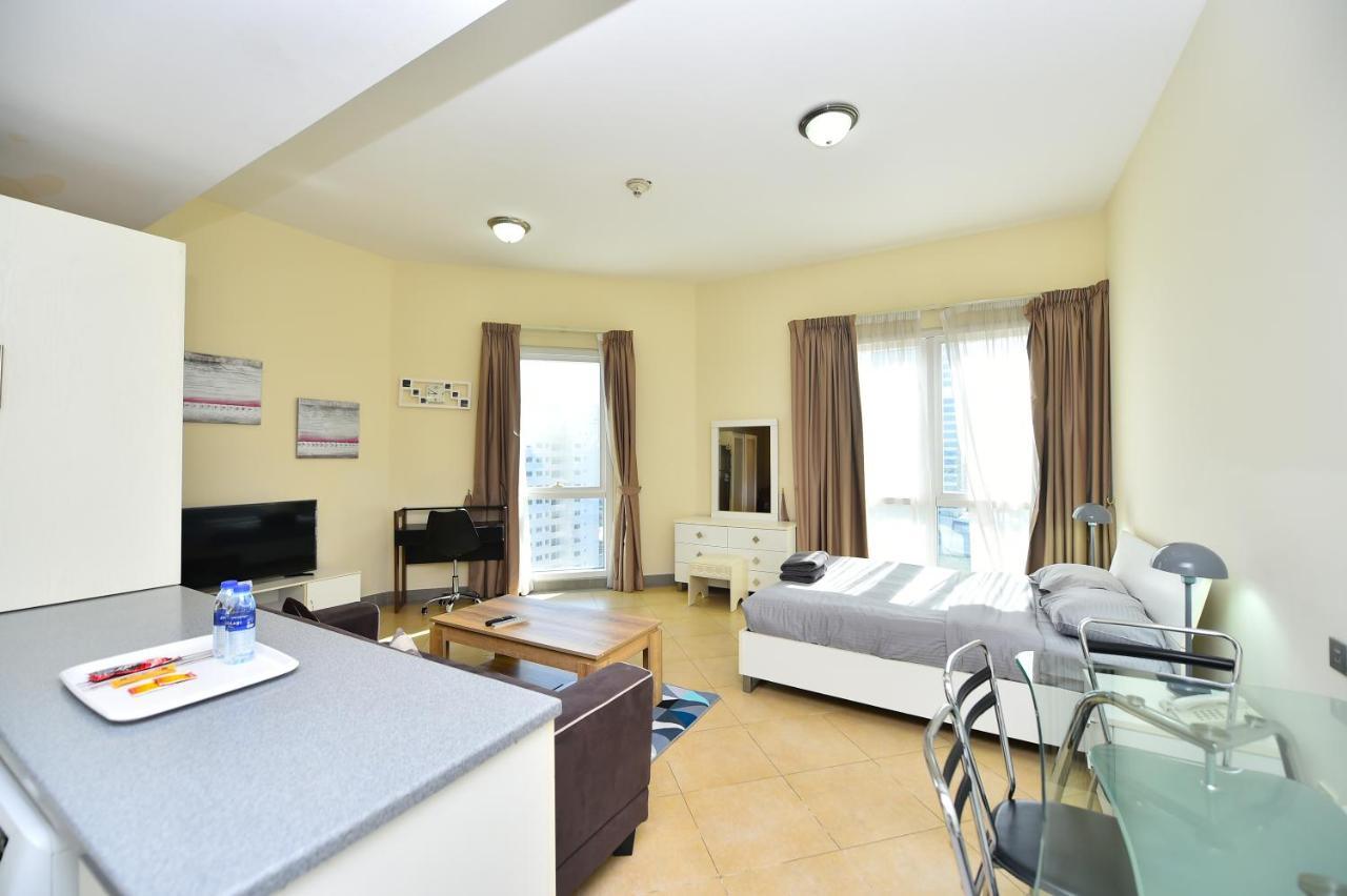 Bright Furnished Near Metro In Tecom - Aly Dubai