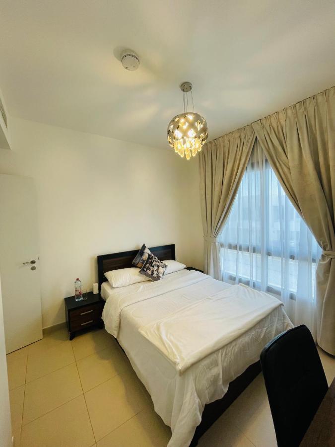 Apartament 4 Bedroom Located At Town Square Dubai, Al Qudra Road *