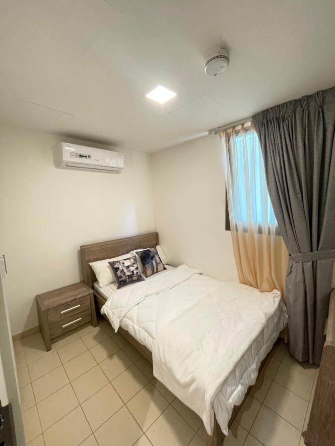 Apartament 4 Bedroom Located At Town Square Dubai, Al Qudra Road Dubai