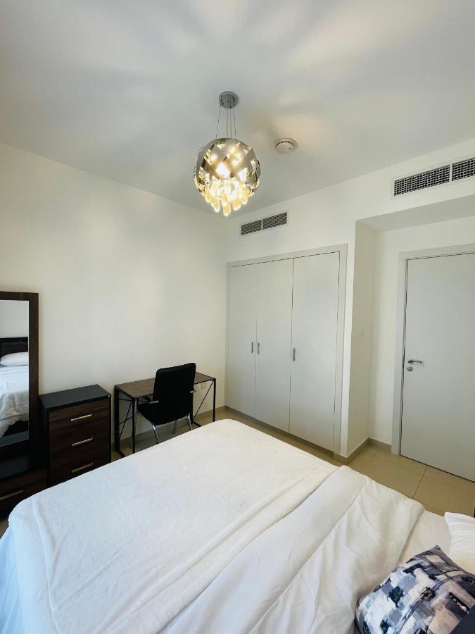Apartament 4 Bedroom Located At Town Square Dubai, Al Qudra Road *
