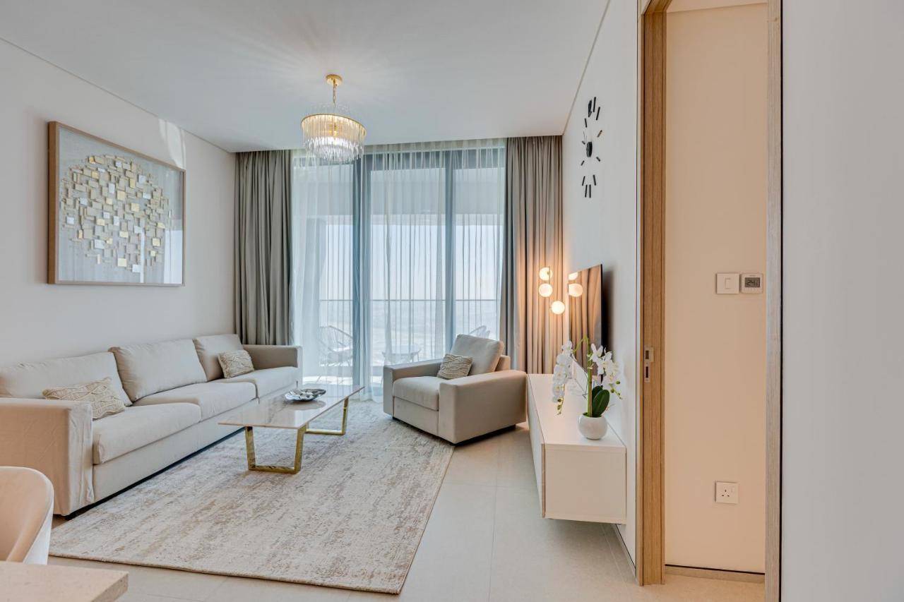 Bird's View From Brand New In Address Appartement Dubai