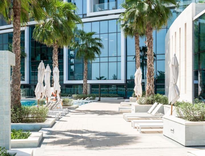 2 Bdr The Address Jbr *