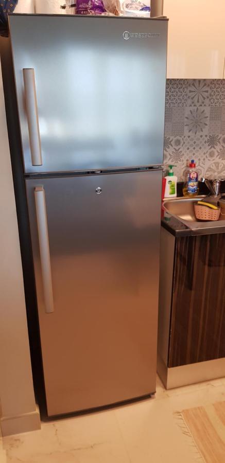 Elegant And Comfortably Furnished 2brh In A Quiet Area! Apartamento Dubái