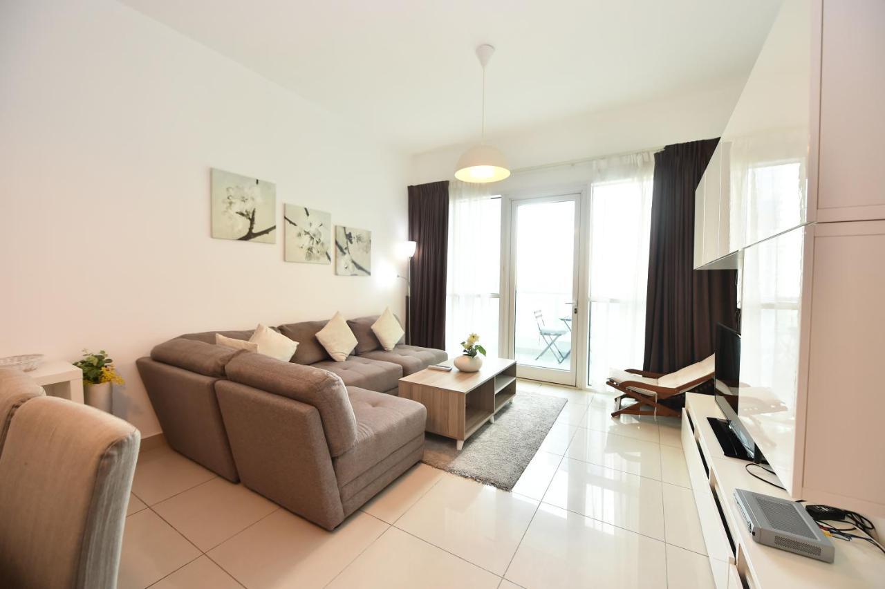 Appartement 1 Bedroom With Balcony For Rent In Marina - Pal