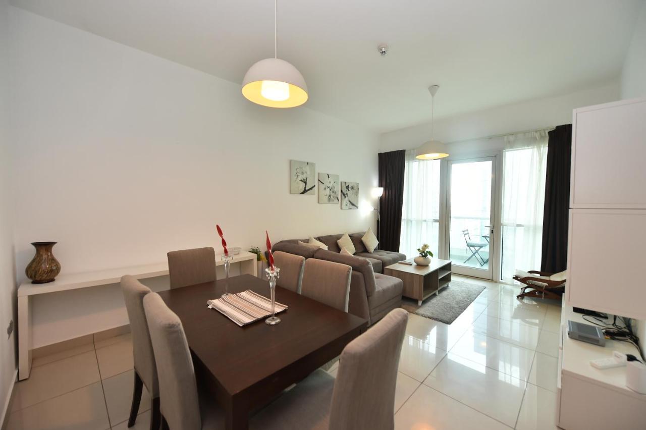 1 Bedroom With Balcony For Rent In Marina - Pal *