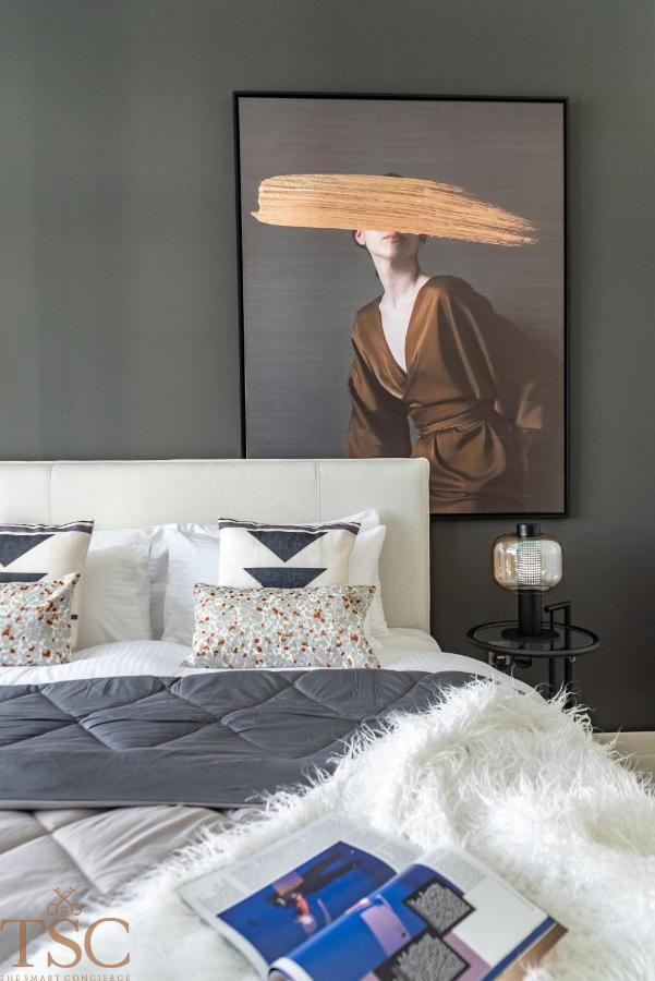 The Smart Concierge - Sunrise Bay Beachfront Dubaï
