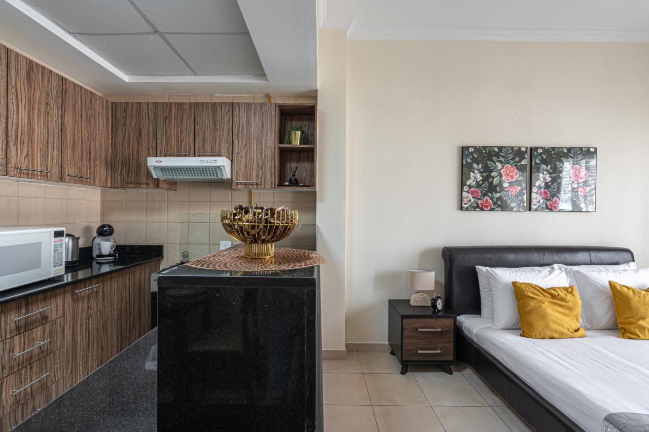Higuests - Spacious With Views Near Mall Apartamento *