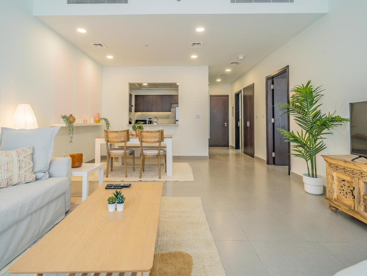 Apartament Charming Tropical Minutes To Mall Dubai