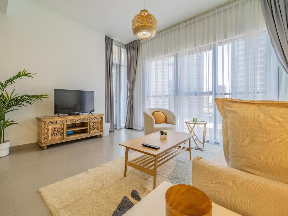 Charming Tropical Minutes To Mall Apartament Dubai