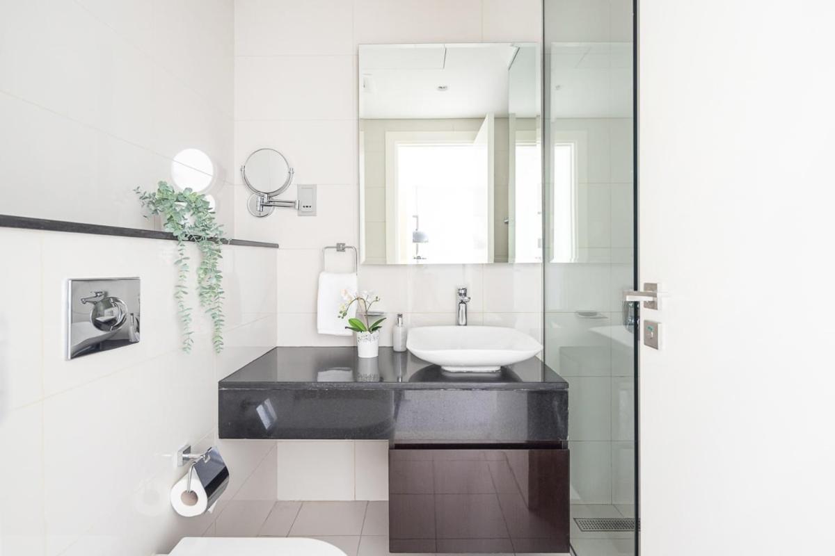 Apartment Frank Porter - Damac Majestine Dubai